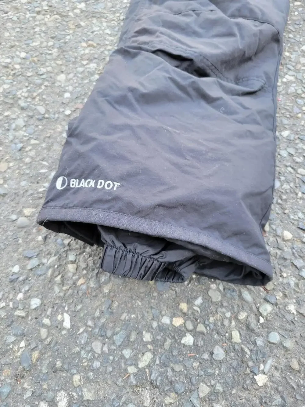 Black Dot brand black